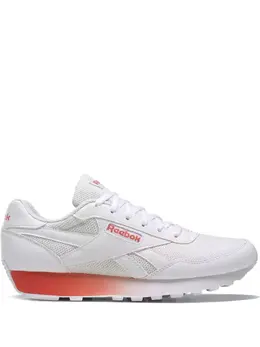 Reebok: Белые кроссовки 