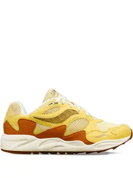 Saucony: Жёлтые кроссовки  Shadow