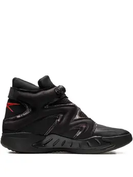 Reebok: Чёрные кроссовки  InstaPump Fury