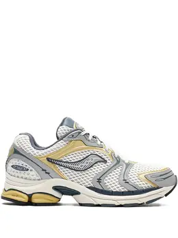 Saucony: Кроссовки 