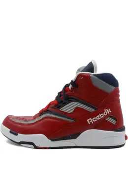 Reebok: Красные кроссовки 