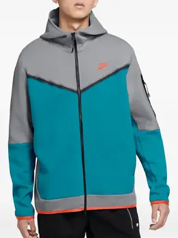 Nike: Толстовка с карманами 
