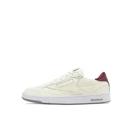 Reebok: Бежевые кроссовки  Club C 85
