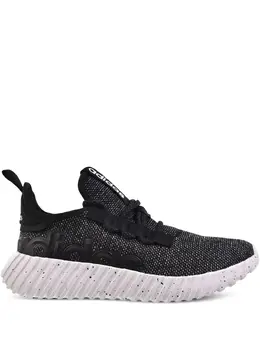 adidas: Чёрные кроссовки  Kaptir