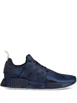 adidas: Синие кроссовки  NMD_R1