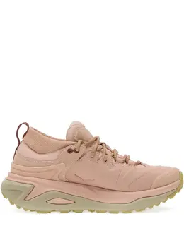 HOKA: Розовые кроссовки 