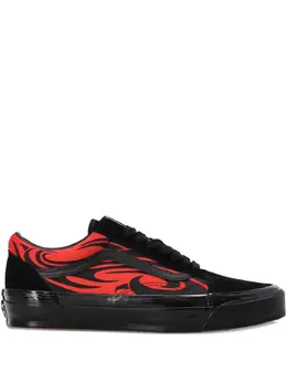 Vans: Чёрные кроссовки 