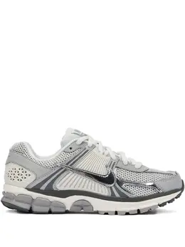 Nike: Белые кроссовки 