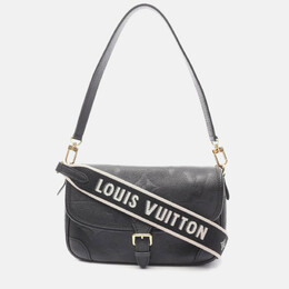 Louis Vuitton: Чёрная сумка 