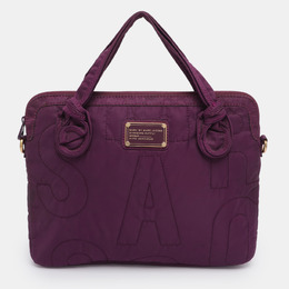 Marc by Marc Jacobs: Фиолетовая сумка 