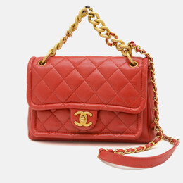 Chanel: Красная сумка 