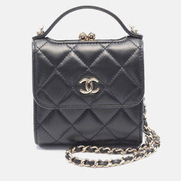 Chanel: Чёрная сумка 