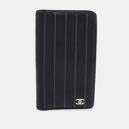 Chanel: Чёрный кошелёк 