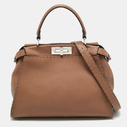 Fendi: Коричневая сумка на руку  Peekaboo