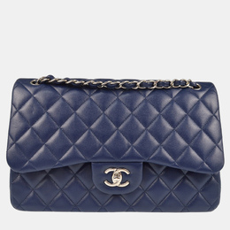 Chanel: Голубая сумка 