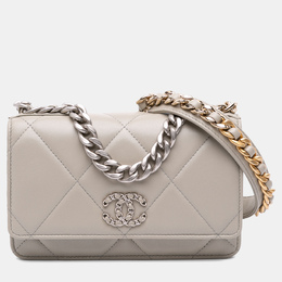 Chanel: Коричневый кошелёк 