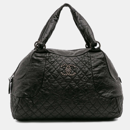 Chanel: Чёрная сумка 
