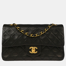 Chanel: Чёрная сумка 