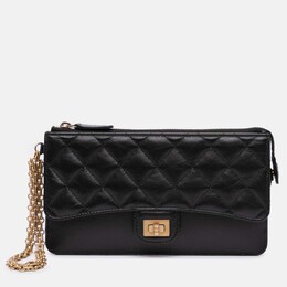 Chanel: Косметичка 