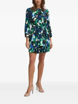 DKNY: Плиссированное платье 