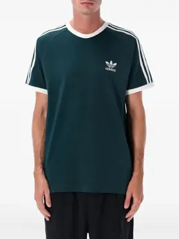 adidas: Тёмная футболка 
