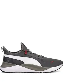 PUMA: Кроссовки  Plus