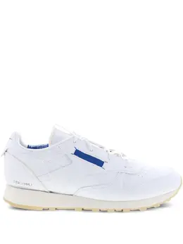 Reebok: Белые кроссовки  Vector