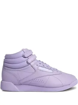 Reebok: Фиолетовые кроссовки 