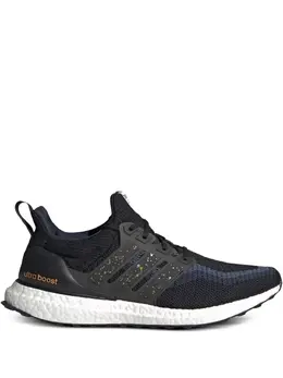 adidas: Синие кроссовки  UltraBoost DNA