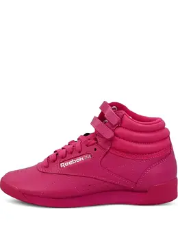 Reebok: Розовые кроссовки 