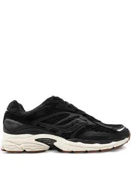Saucony: Чёрные кроссовки 