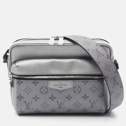 Louis Vuitton: Сумка 