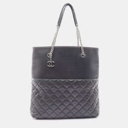 Chanel: Чёрная сумка 