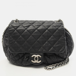 Chanel: Чёрная сумка 