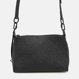 Louis Vuitton: Чёрная сумка 