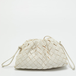 Bottega Veneta: Белая косметичка  Intrecciato