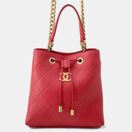 Chanel: Красная сумка 