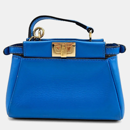 Fendi: Голубая сумка  Peekaboo