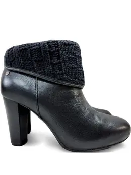 UGG: Чёрные ботинки 