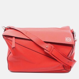 Loewe: Красная сумка  Puzzle