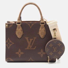 Louis Vuitton: Коричневая сумка 