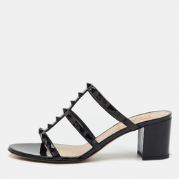 Valentino: Чёрные сандалии  Rockstud