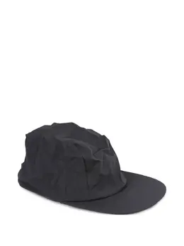 Homme Plissé Issey Miyake: Чёрная кепка 