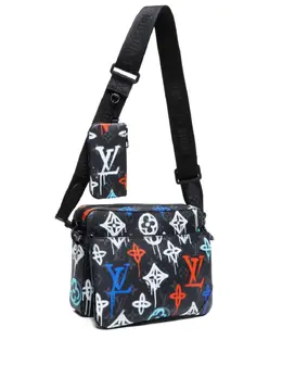 Louis Vuitton Pre-Owned: Чёрная сумка 