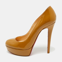 Christian Louboutin: Бежевые туфли 