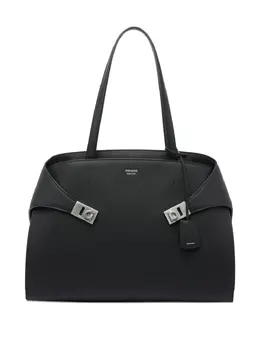 Ferragamo: Чёрная сумка 