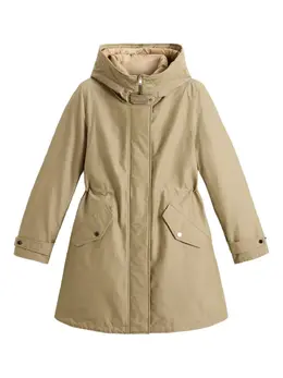 Woolrich: Бежевый пуховик 