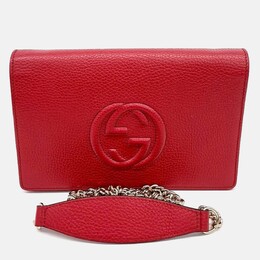 Gucci: Красная сумка через плечо  Soho