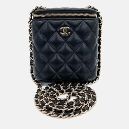 Chanel: Чёрная сумка через плечо 