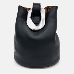 Bottega Veneta: Чёрная сумка 